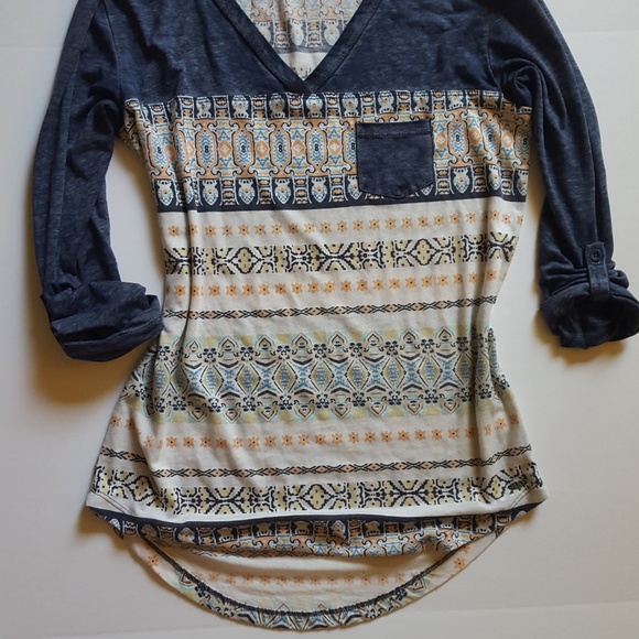 Women's Casual V-Neck 3/4 Sleeve Shirt by Roxy - Picture 2 of 5